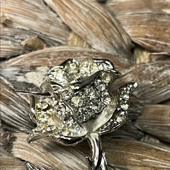 Vintage‎ Rhinestone Rose Brooch - Picture 2 of 5